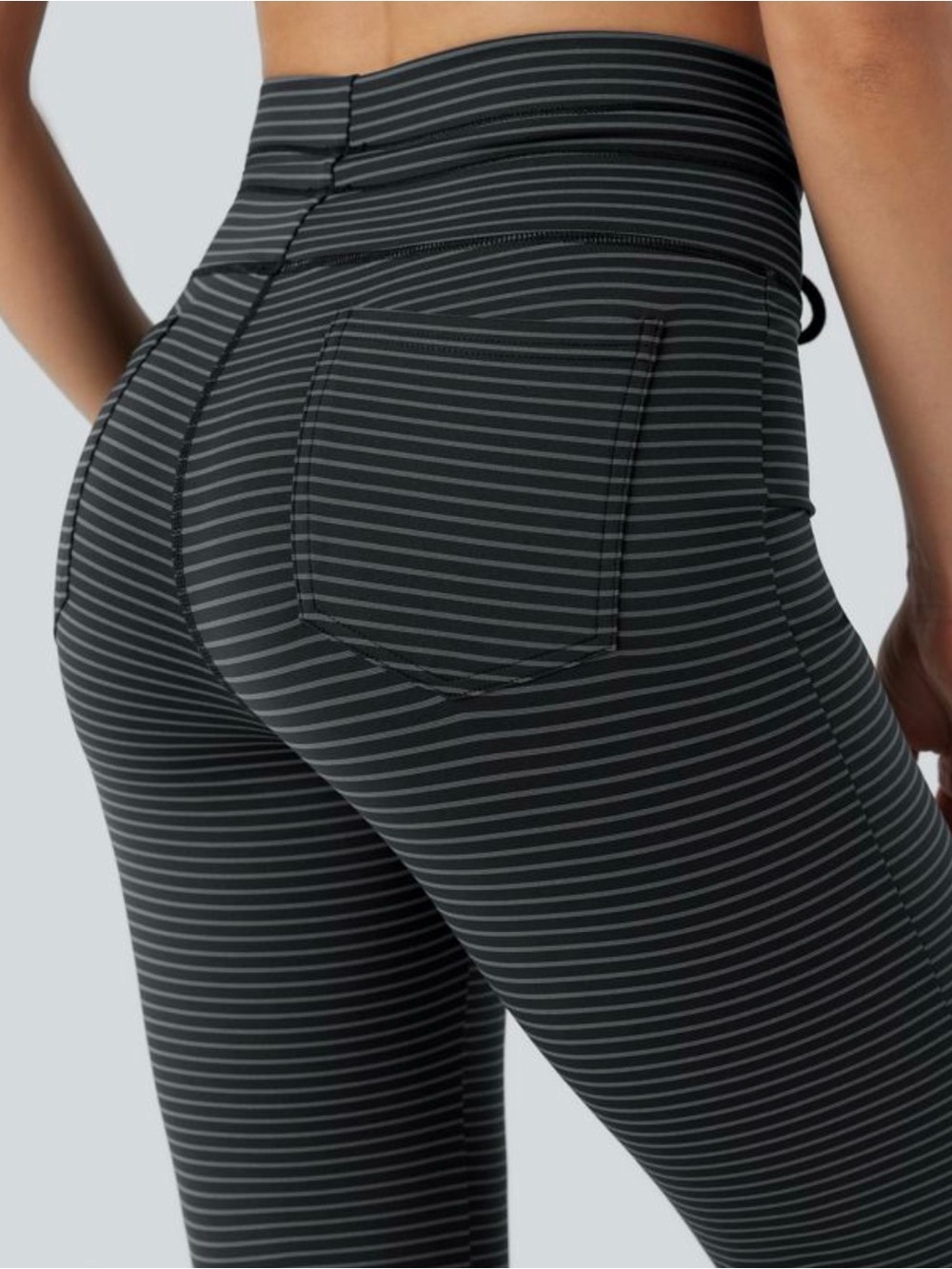 Halara Size XL High Waisted Drawstring Stripe Flare Yoga Pants with Pockets - Picture 5 of 5